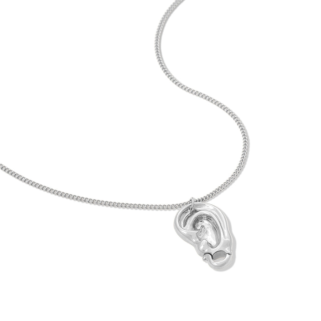 Shine Brightly – Silver Clasp Necklace