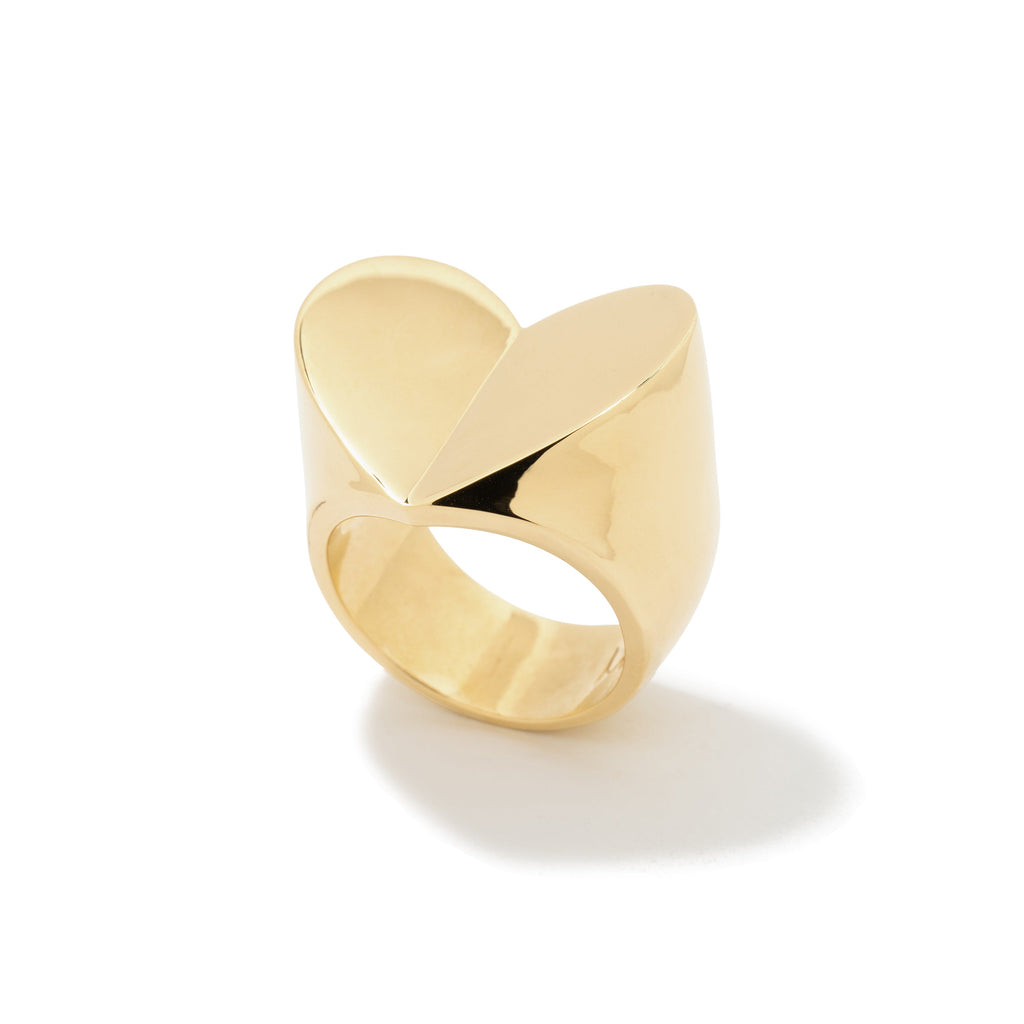 Heart Ring – Minimalist Design, Maximum Charm