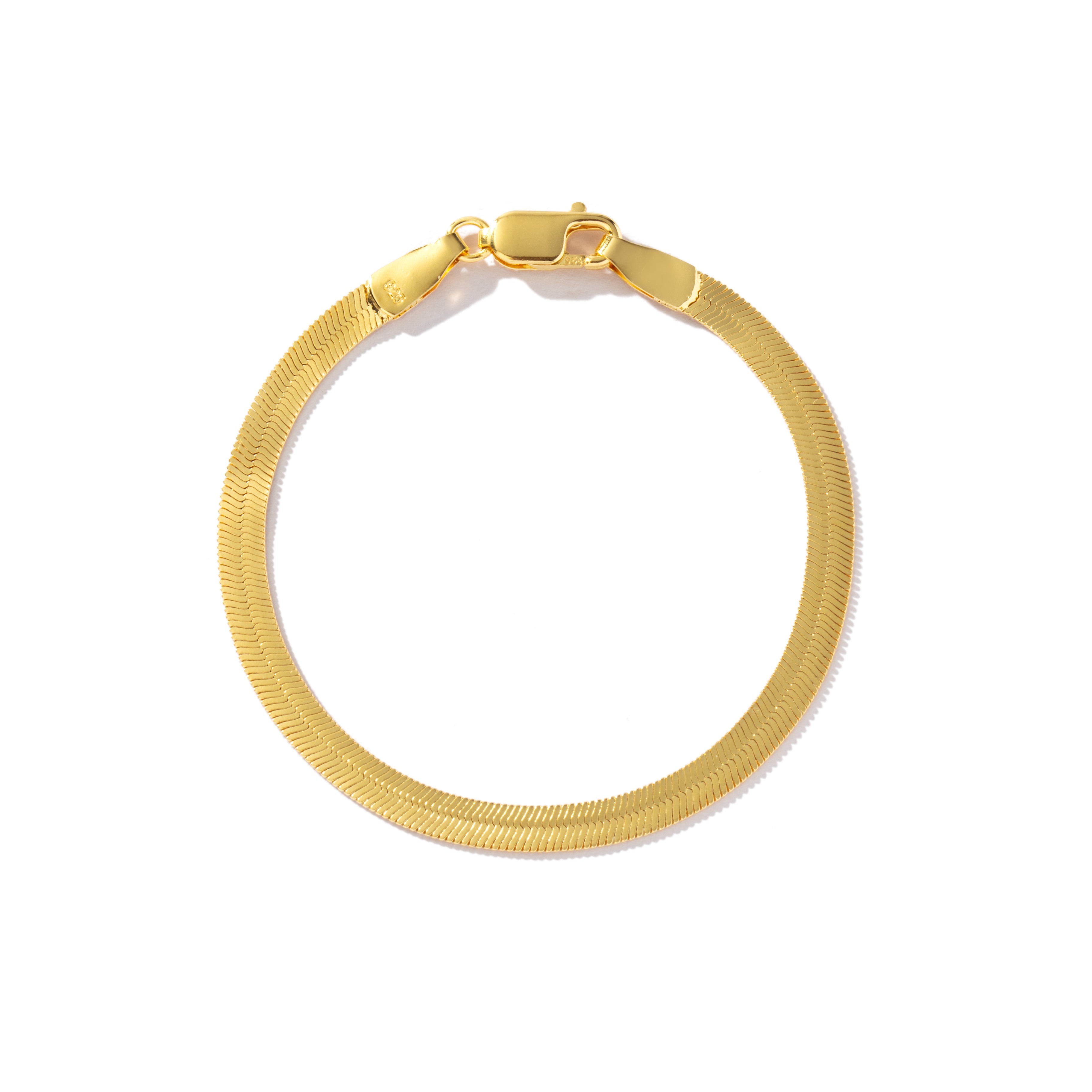 Gold Lana Bracelet – Subtle Luxury, Everyday Glam