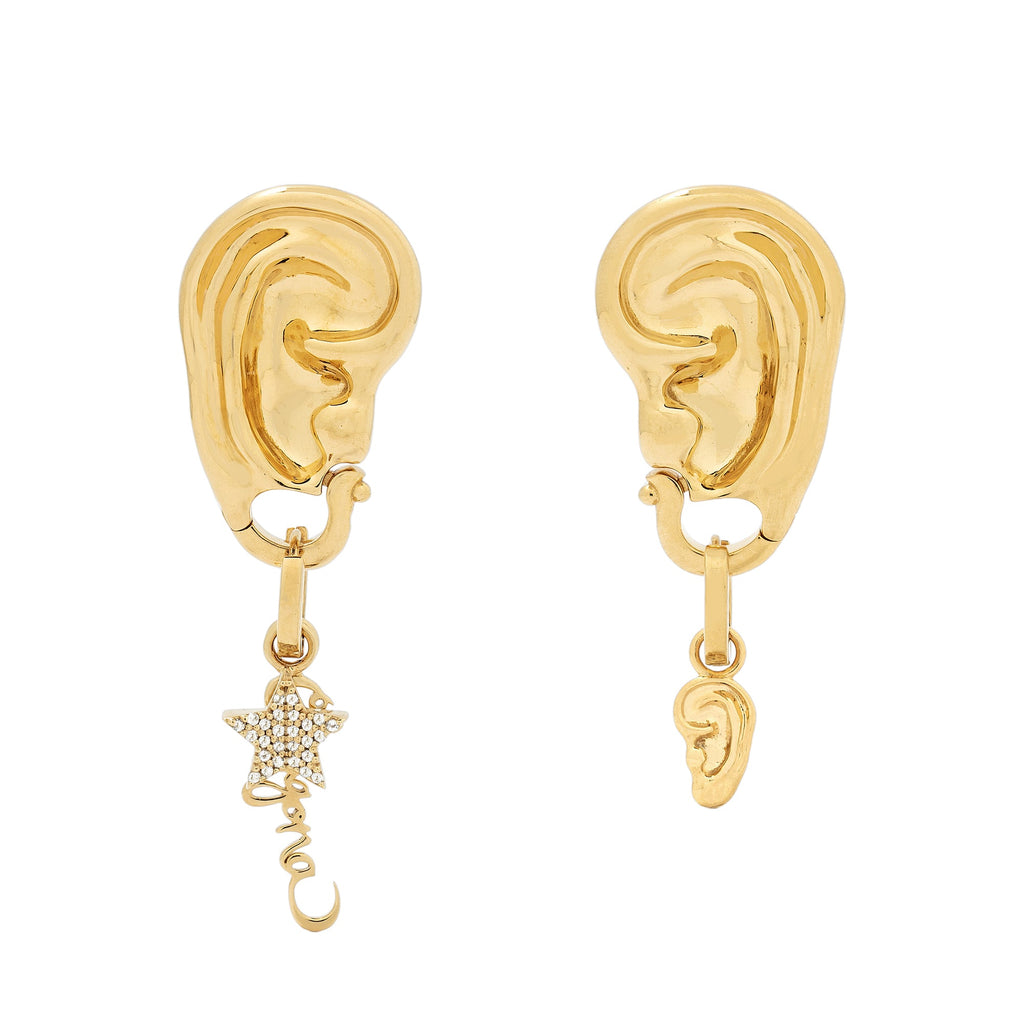 Minimalist Chic – Gold Clasp Earring