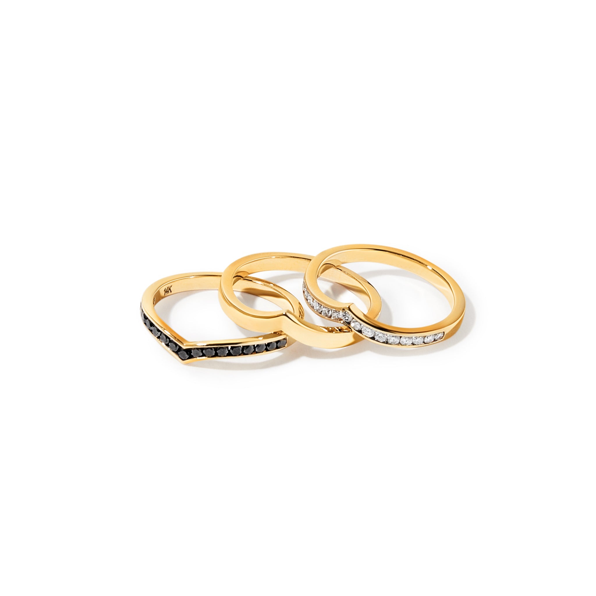 Bold Yet Elegant Statement – 14k Gold Ring