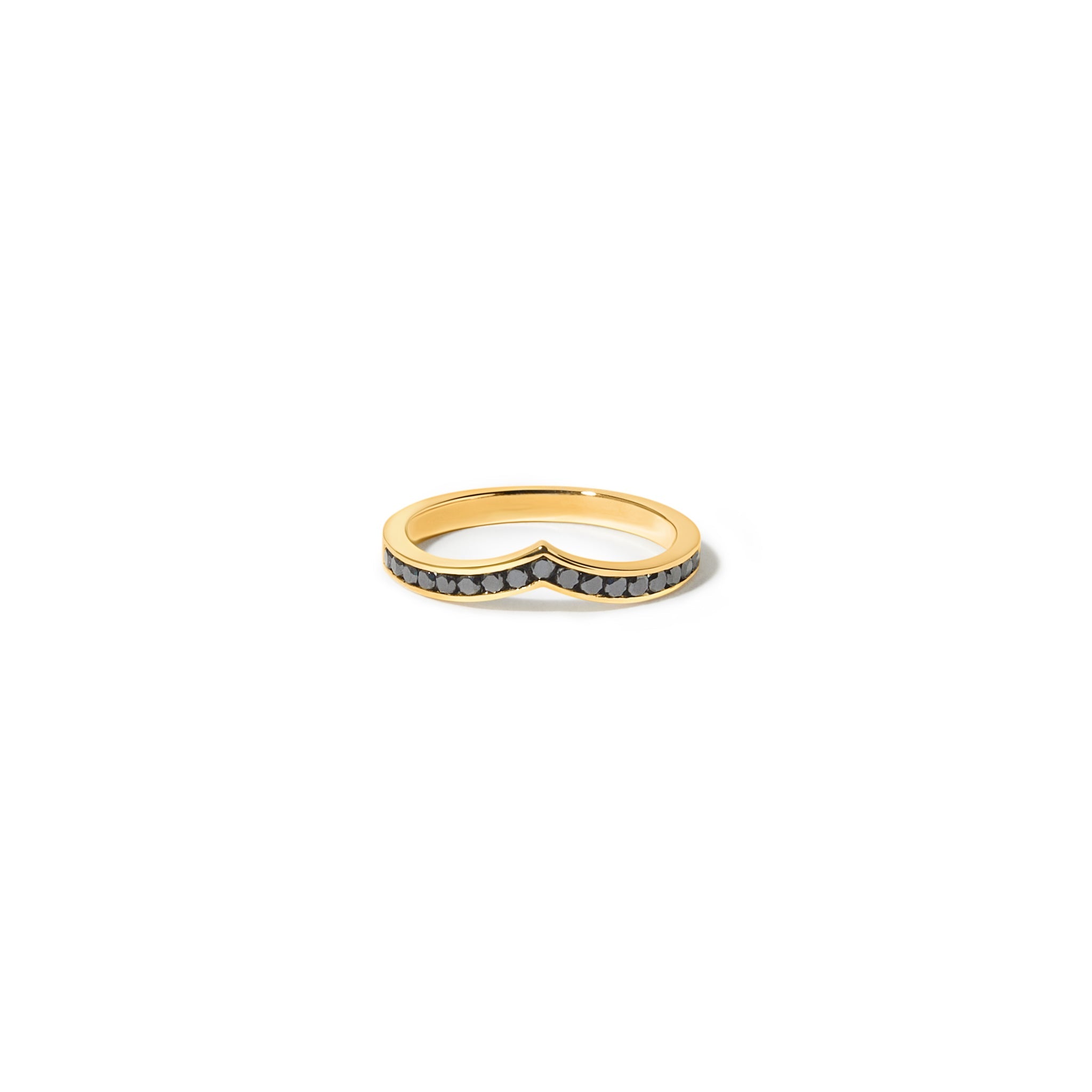 Classic Design with Modern Edge – 14k Gold Ring with Black Diamonds