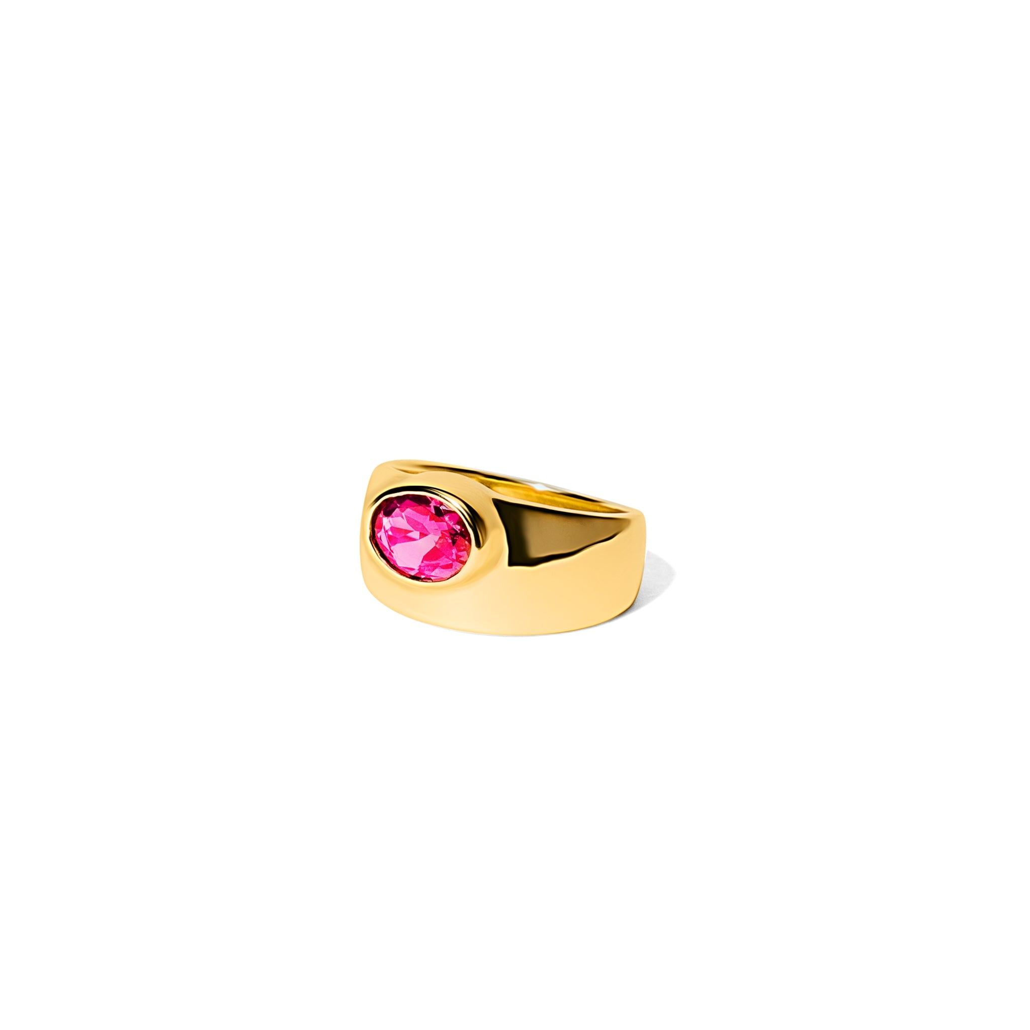 Zelda Ring – A Delicate Touch of Luxury